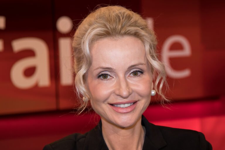hat sandra navidi ehemann